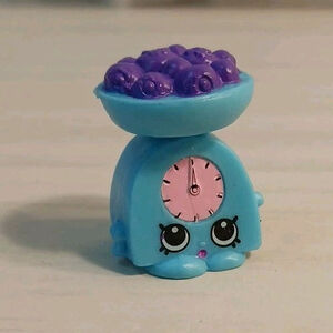 Shopkins Season 4 #4-049 Blue Gale Scales Figure Rare Miniature Kids Toy Collect